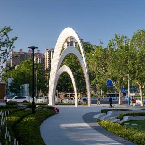Large arch metal sculpture city square community commercial street sculpture DZ-131