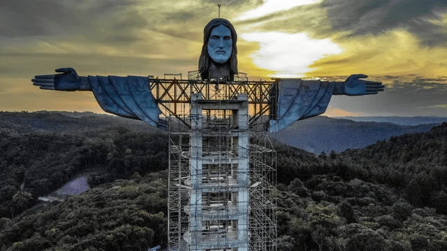 Brazil will build a new giant jesus statue taller than in Rio