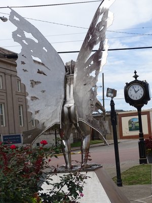 mothman statue back