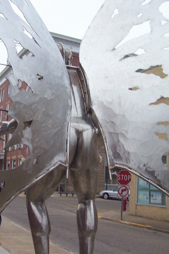 mothman statue butt