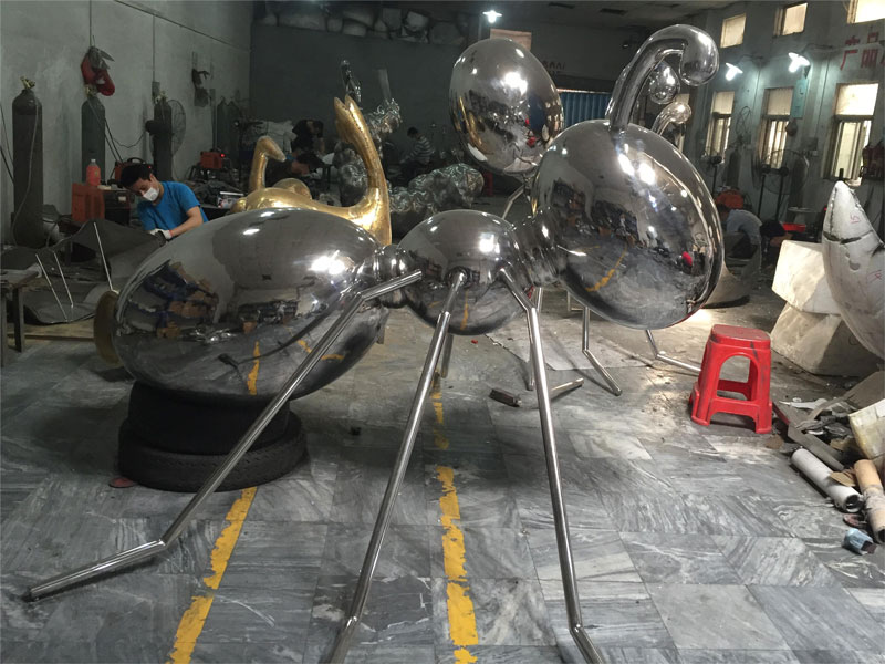 Outdoor metal ant sculpture mirror stainless steel art deco for sale DZ-156