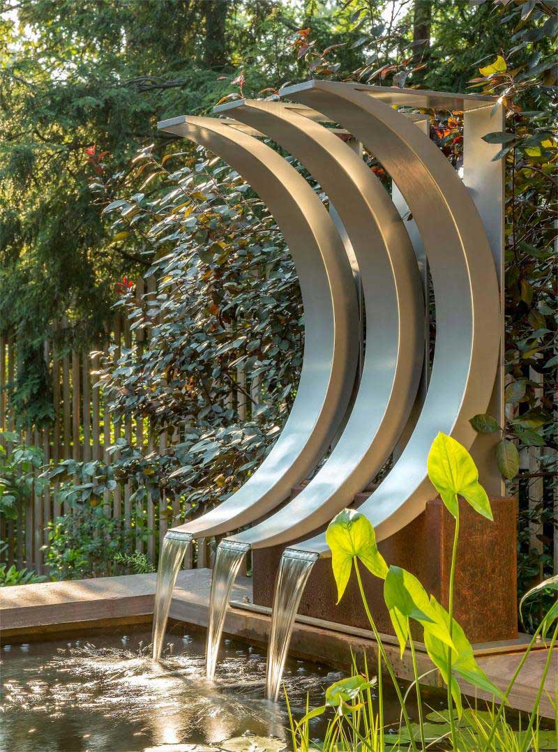 Outdoor stainless steel crescent water fountain sculpture metal water feature sculpture DZ-190