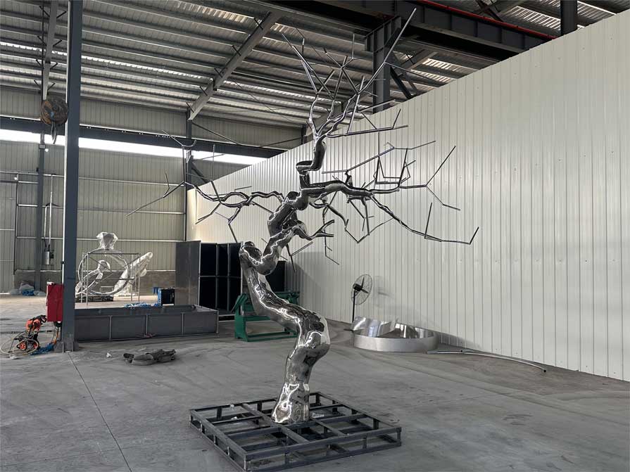 Large metal art tree sculpture for sale landscape decoration sculpture DZ-231