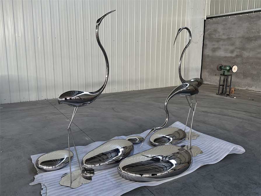 Metal flamingo and pebble art sculpture mirror stainless steel sculpture DZ-234