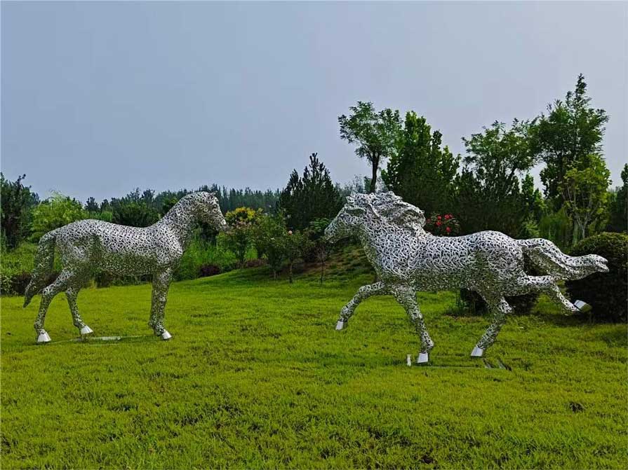 Metal hollow horse sculptures outdoor square park light animal art sculpture DZ-240