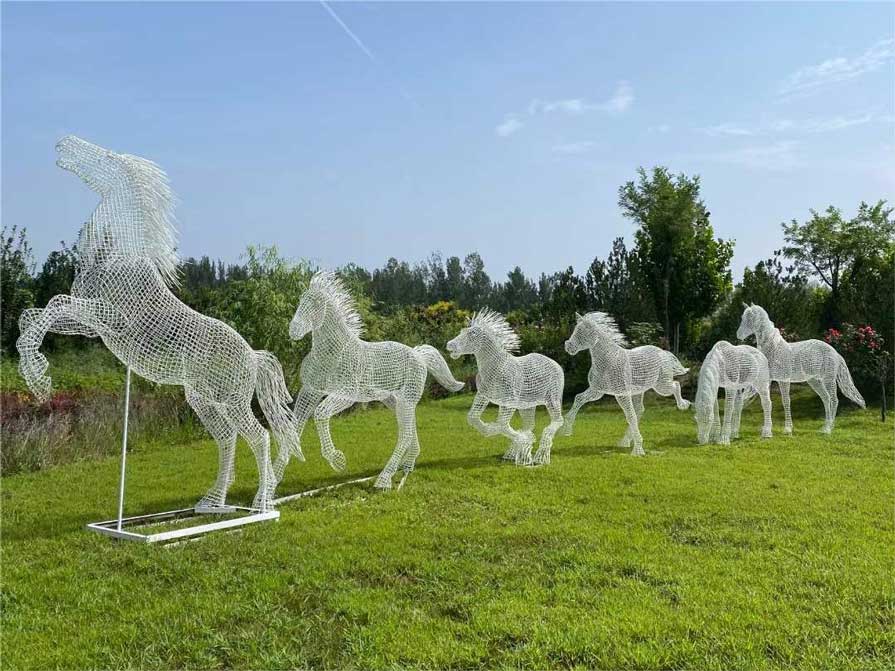 Life size metal hollow line carving horse sculptures for sale outdoor park decoration DZ-244