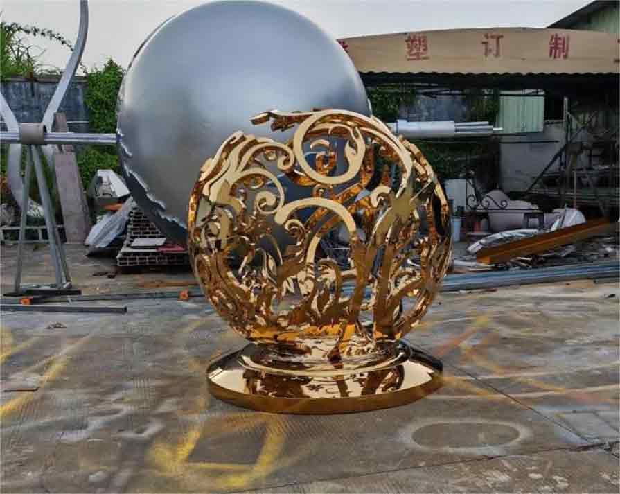 Six trendsetting large metal garden sphere sculptures