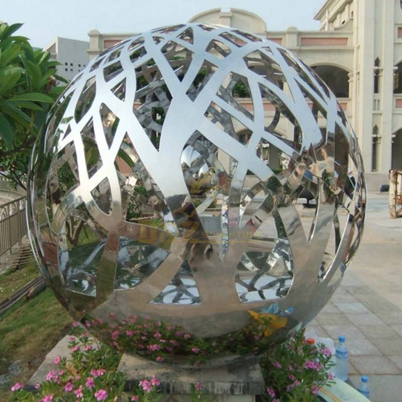 Hollow stainless steel hollow ball fountain sculpture