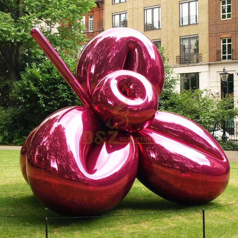 Large famous modern heart shape steel garden sculpture