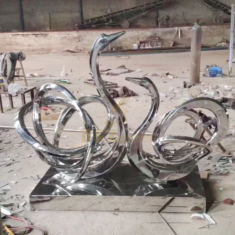 Stainless steel wire mirror animals swan sculpture