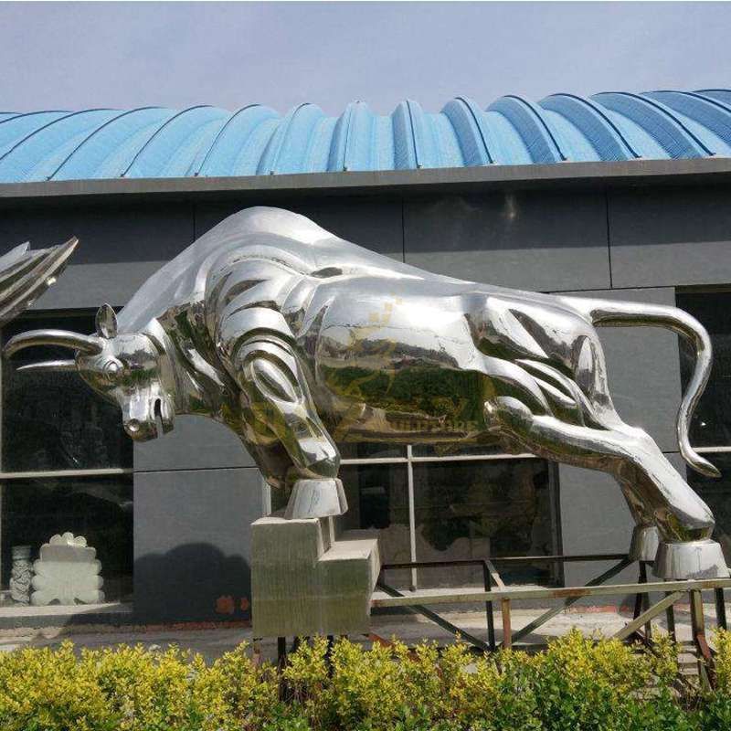 Stainless steel cow bull statue