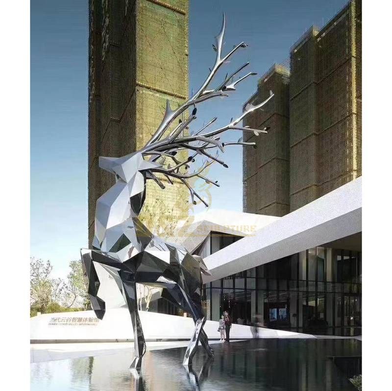 Modern style abstract deer sculpture for garden decor