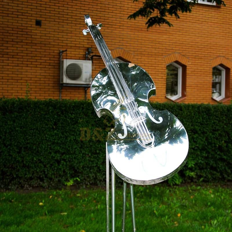 Outdoor smooth stainless steel mirror music violin sculpture