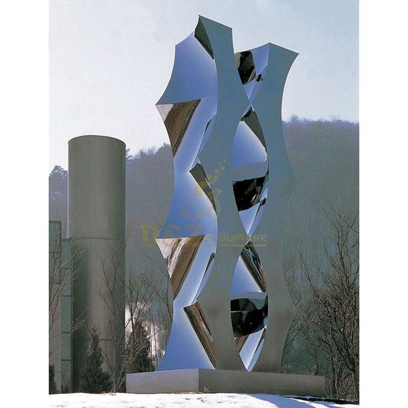 Outdoor stainless steel geometric sculpture