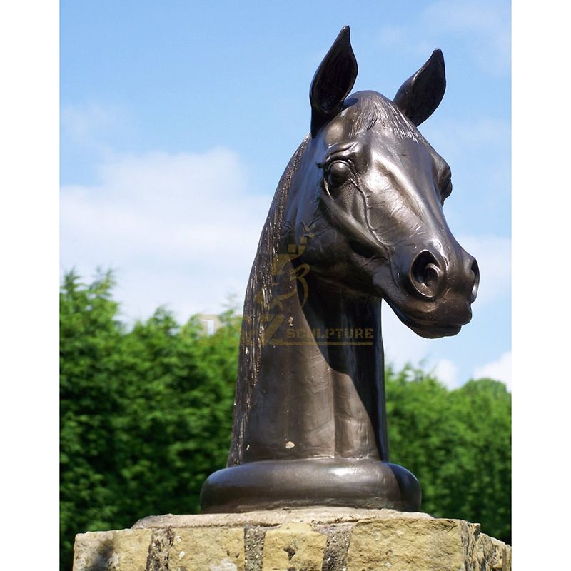 Large outdoor square smooth bronze horse head sculptures