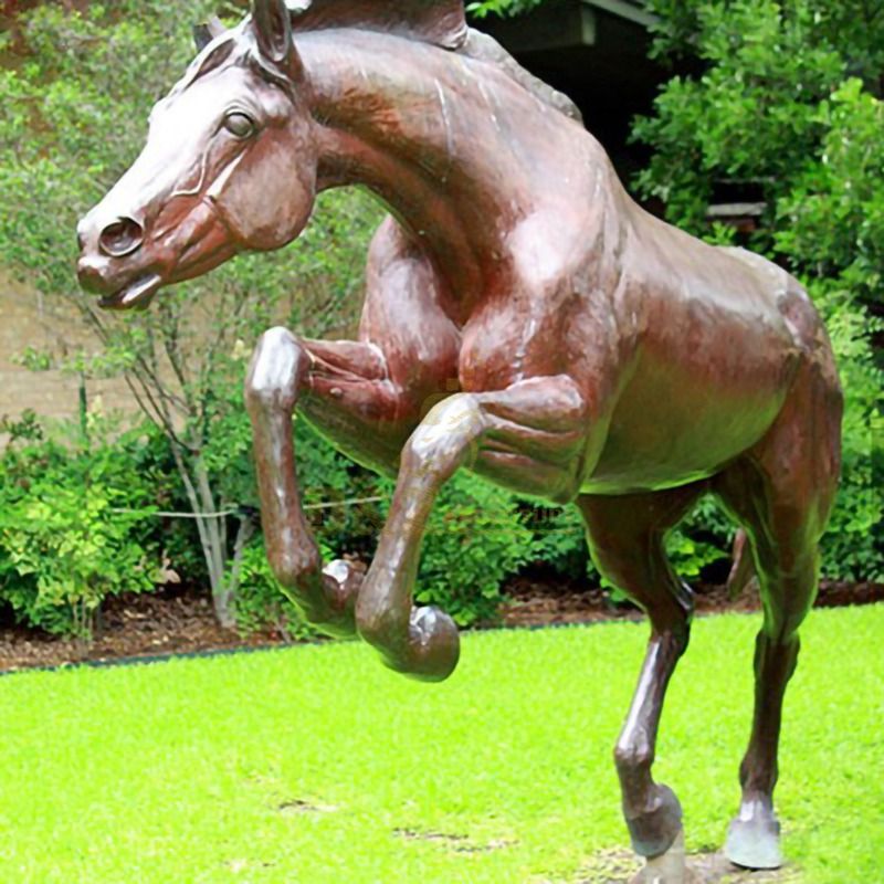 sculptures of horses