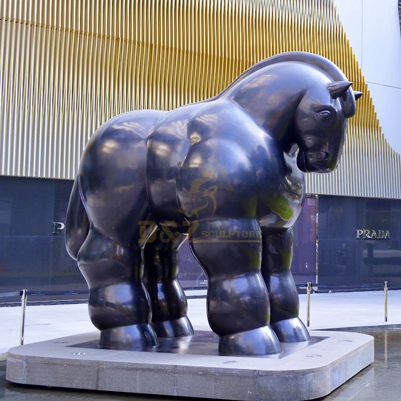 botero horse sculpture