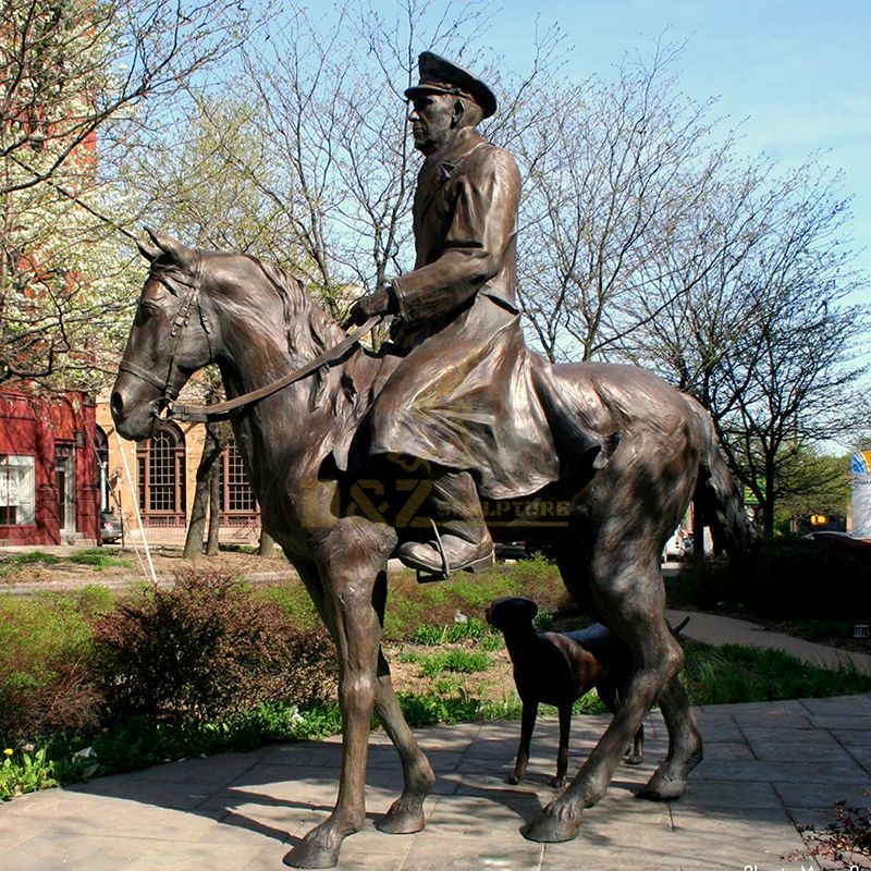 statue of a man on a horse