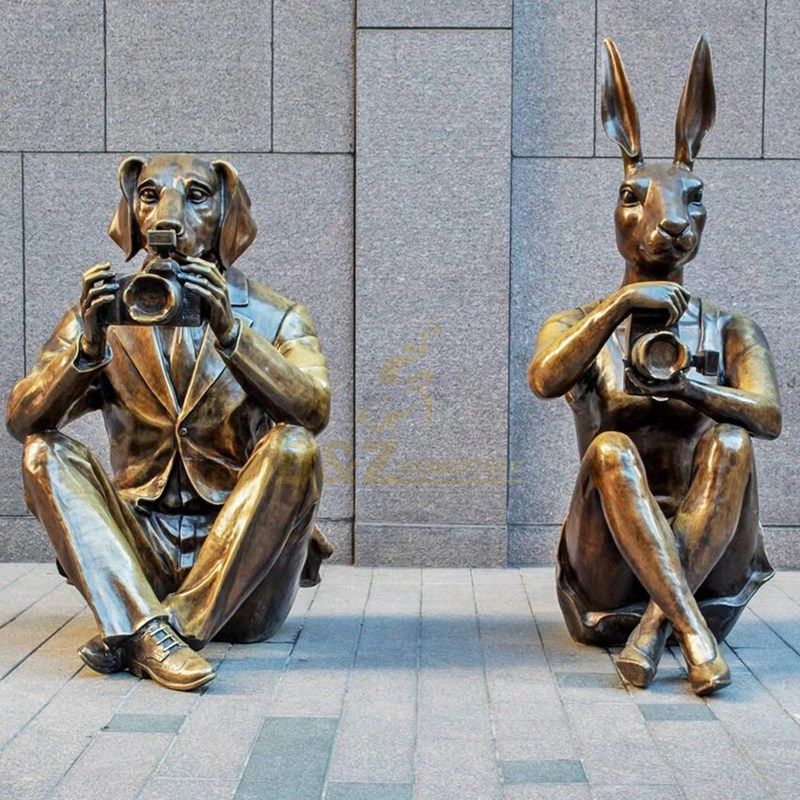 Art modern animal statue hunting dog with rabbit bronze sculpture