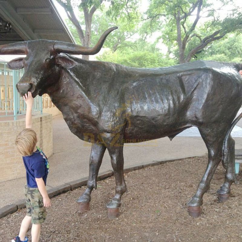 bull sculpture