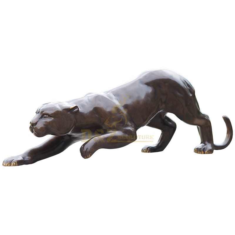 Outdoor bronze life size leopard sculpture