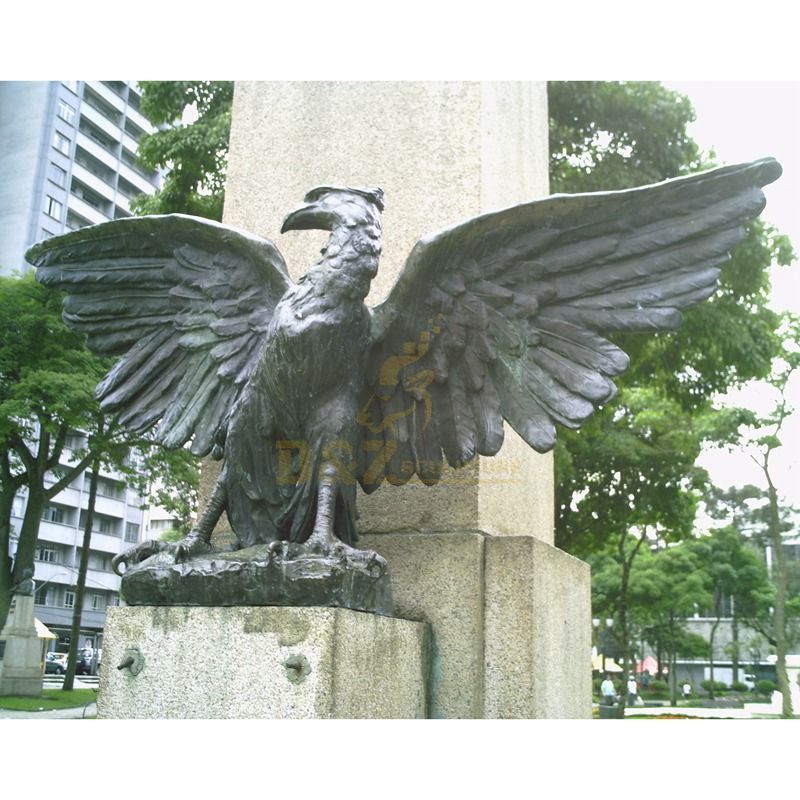 Western outdoor bronze hawk sculpture