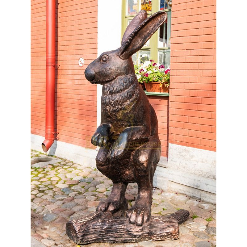 Garden decorative animal rabbit statue