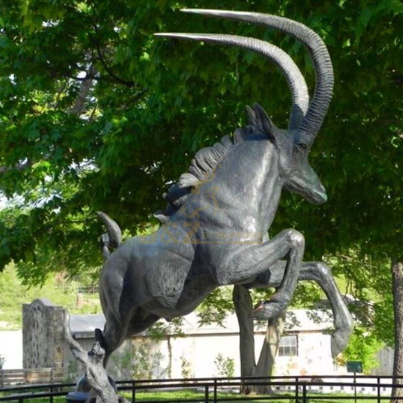Garden outdoor metal animal statue bronze antelope sculpture