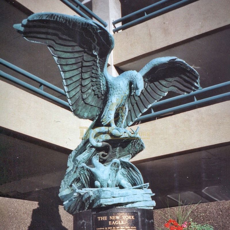 Large Garden Decor Antique Metal Bronze Flying Eagle Statues