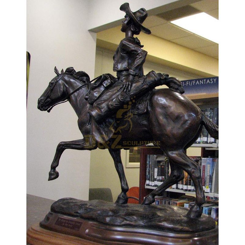 Outdoor pop metal casting cowboy bronze riding horse sculpture