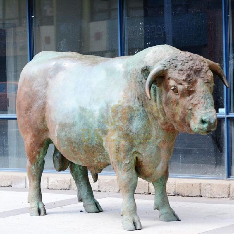 Outdoor square metal modern bronze bull animal sculpture
