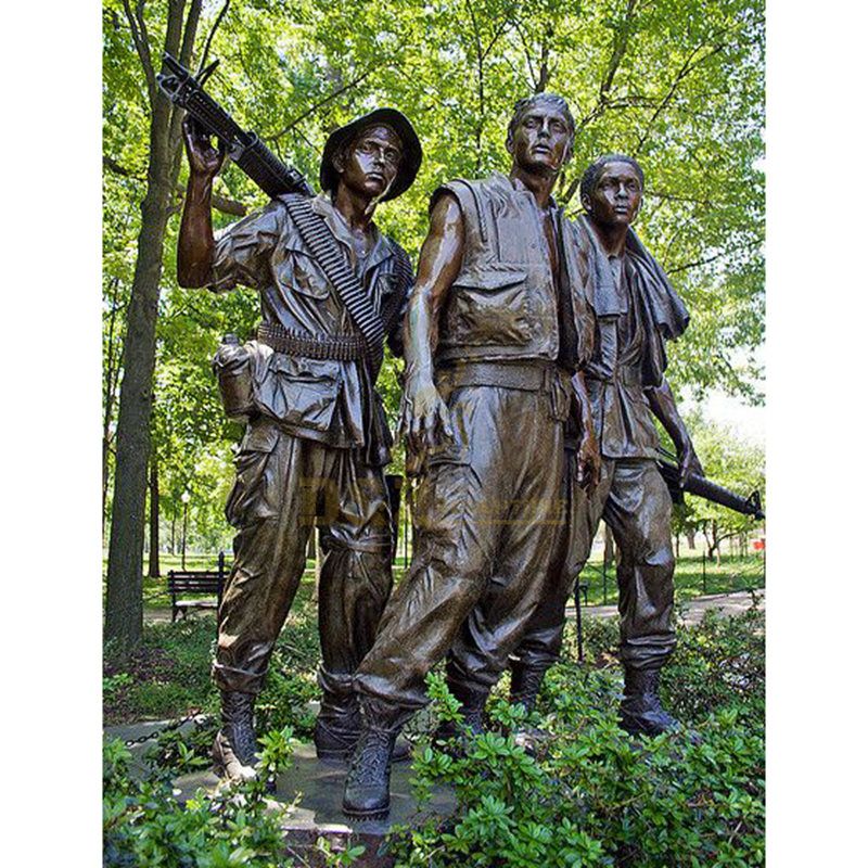 outdoor life size bronze soldier with baby statue