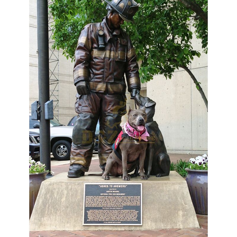 Customized theme sculptures bronze soldier statue with dog