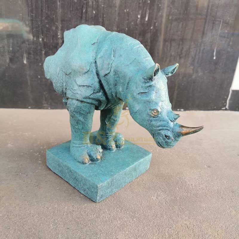 Metal art outdoor bronze rhino statues