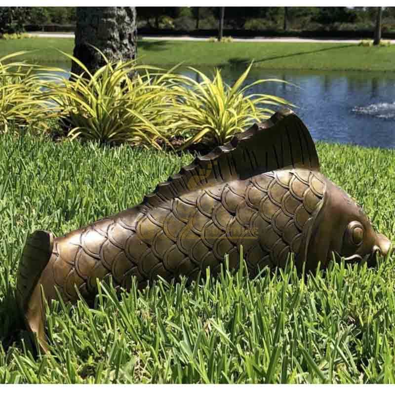 Outdoor metal fish sculptures are on sale
