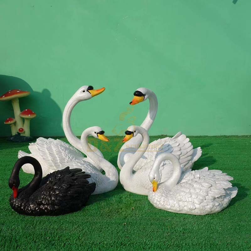 Decorations Animal Sculptures Beautiful Fiberglass Swan Model