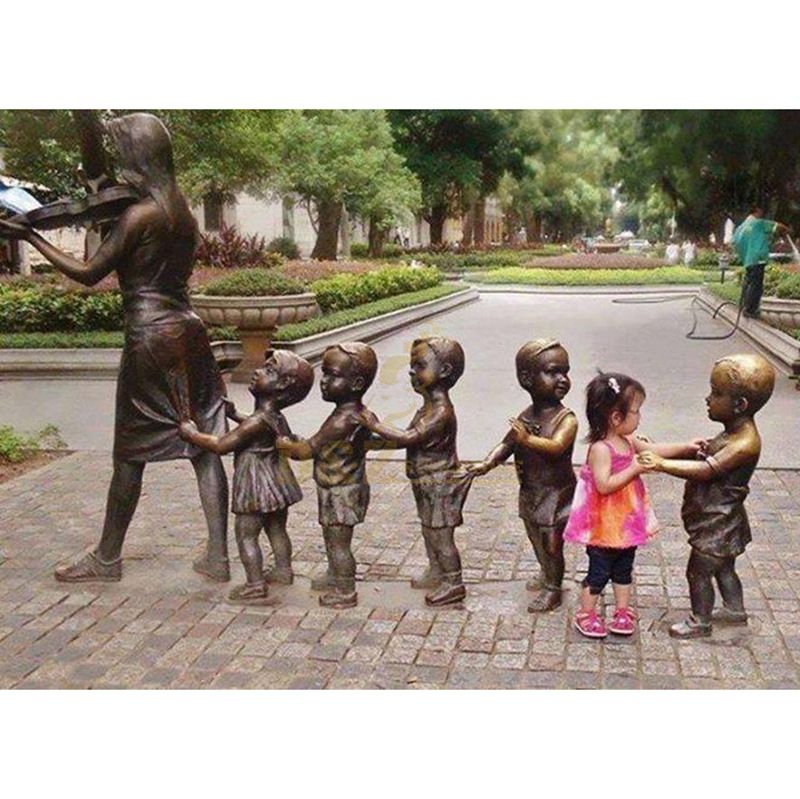 Life size handmade outdoor decoration bronze child statue sculpture