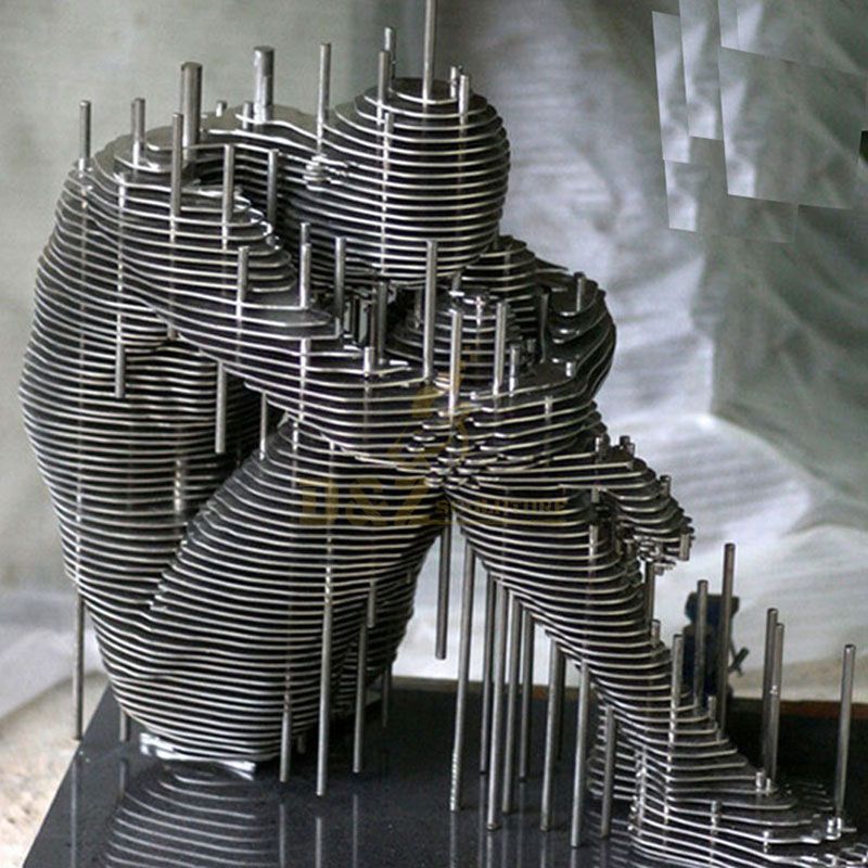 Famous Stainless Steel Figure Art Sculpture