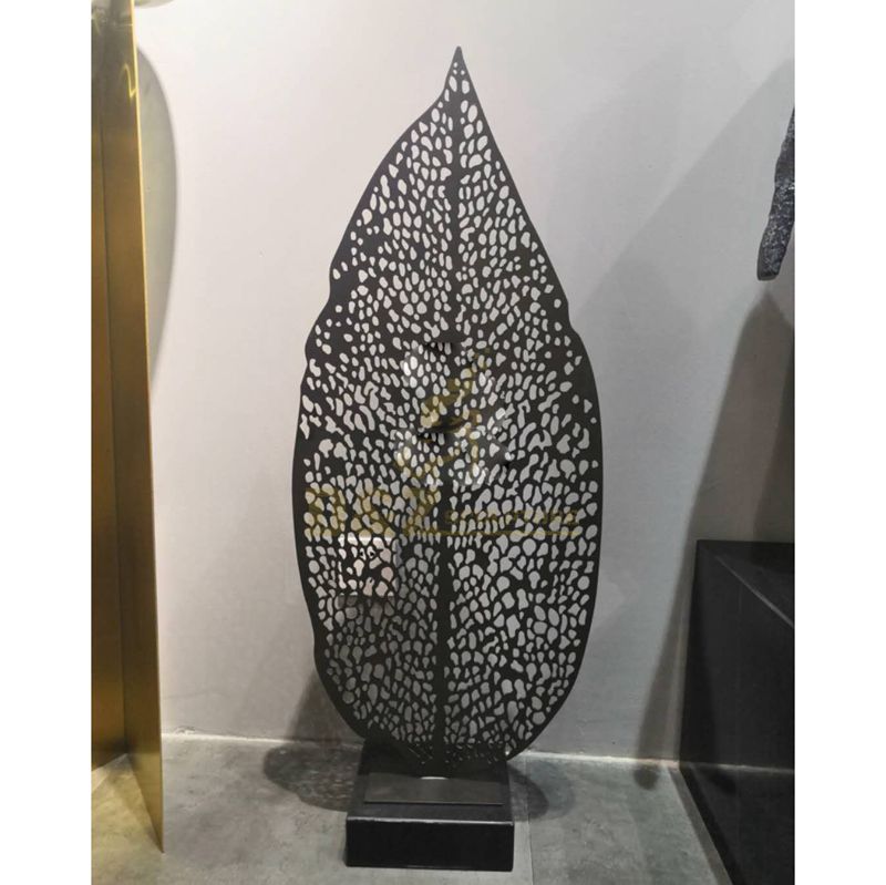 Stainless Steel Leaf Decorative Sculpture for Hotel