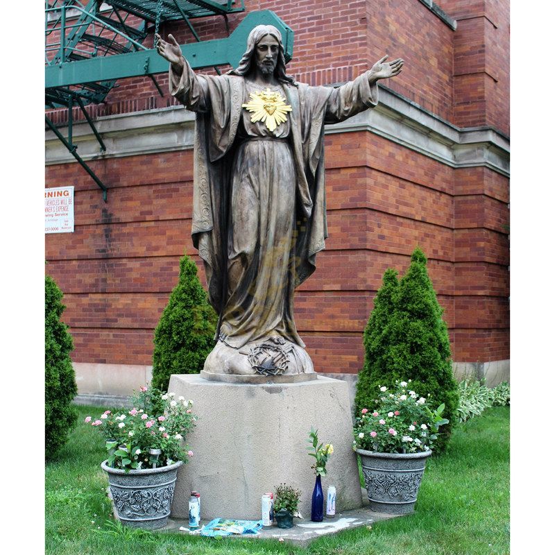 Home Decoration Life Size Bronze Jesus With Sacred Heart Sculpture