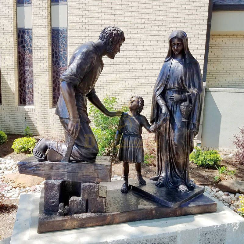 Famous Christian Life Size Bronze Holy Family Celebrate Jesus' Birth Statue