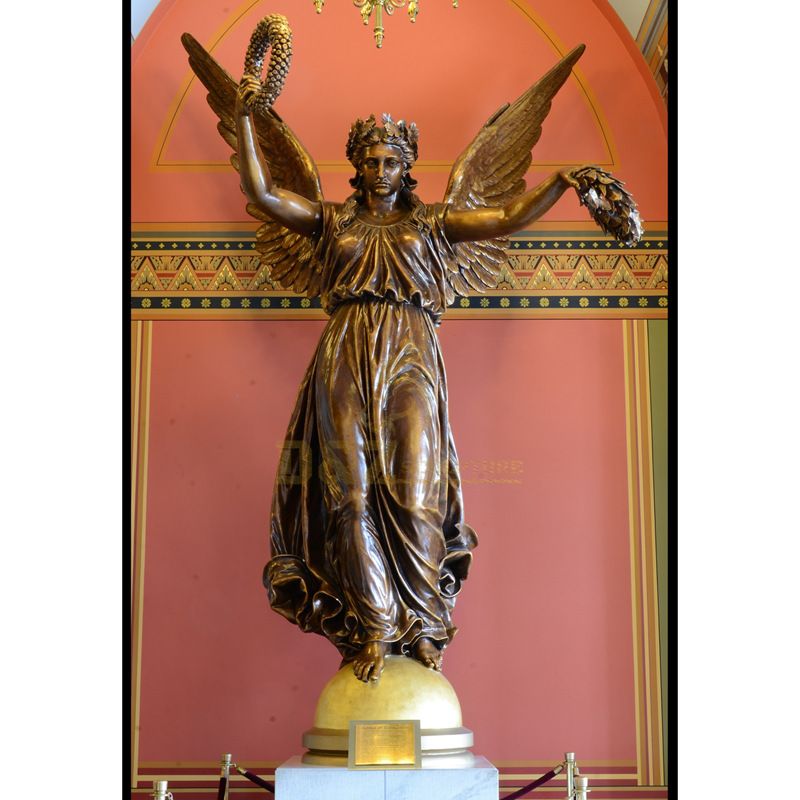 Angel Wing Female Figure Statue Bronze Statues With Garland