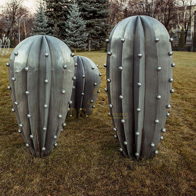 Modern Exquisite Real Stainless Steel Cactus Sculpture