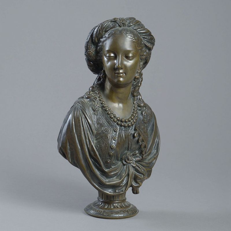 Beautiful Metal Bronze Woman Bust Sculpture