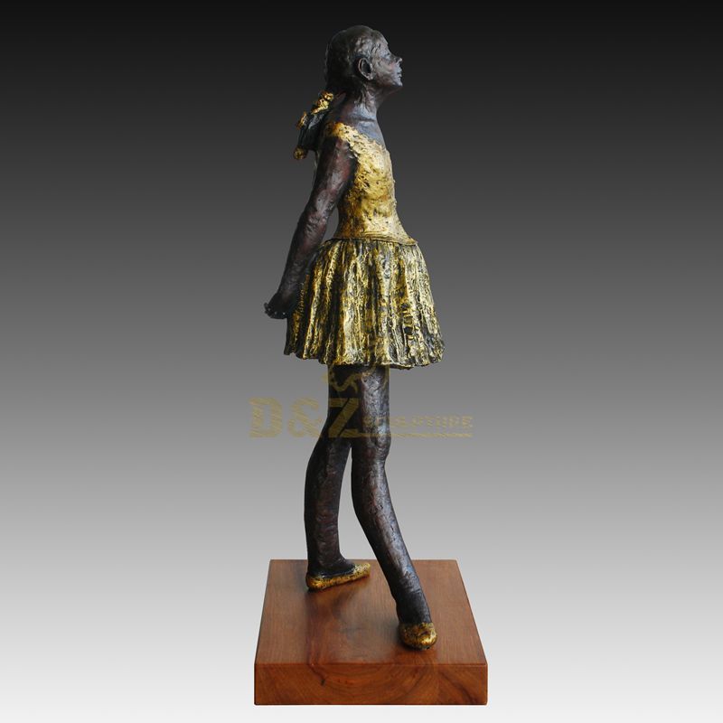 Life Size Casting Bronze Woman Sculpture