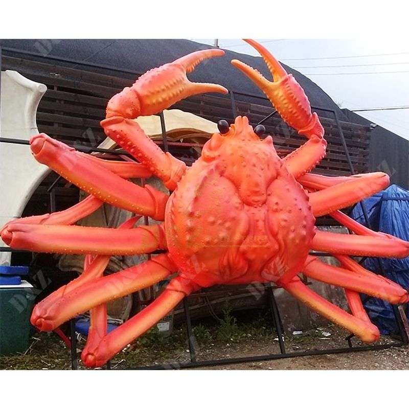 crab statue