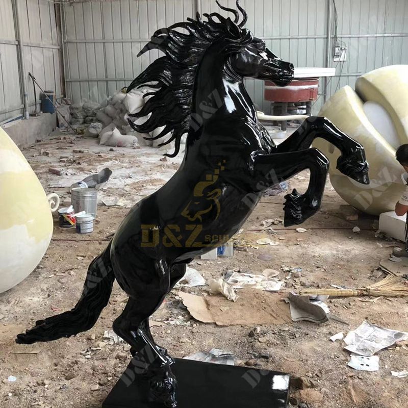 Exquisite Life-Size Fiberglass Horse Statue For Sale