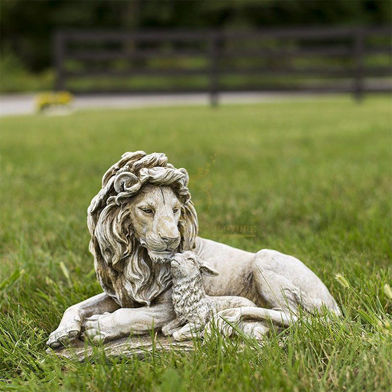 lion and lamb sculpture figurines