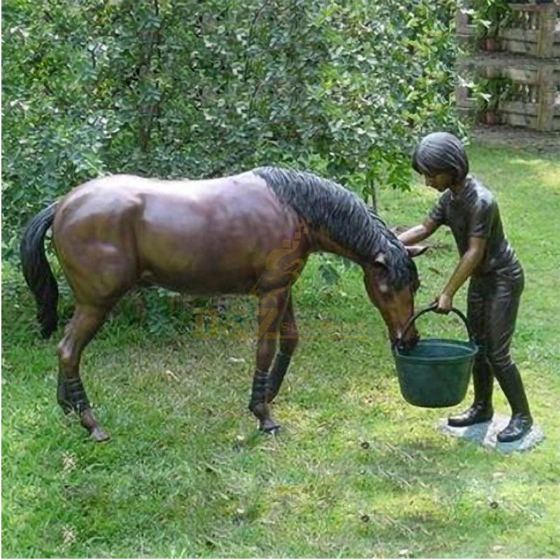 sculpture of horses
