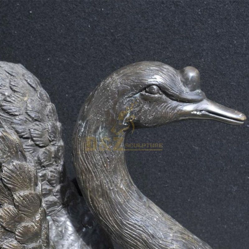 metal swan